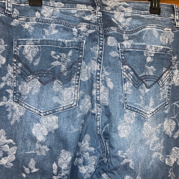 Idyllwind floral print jeans - Picture 4 of 10